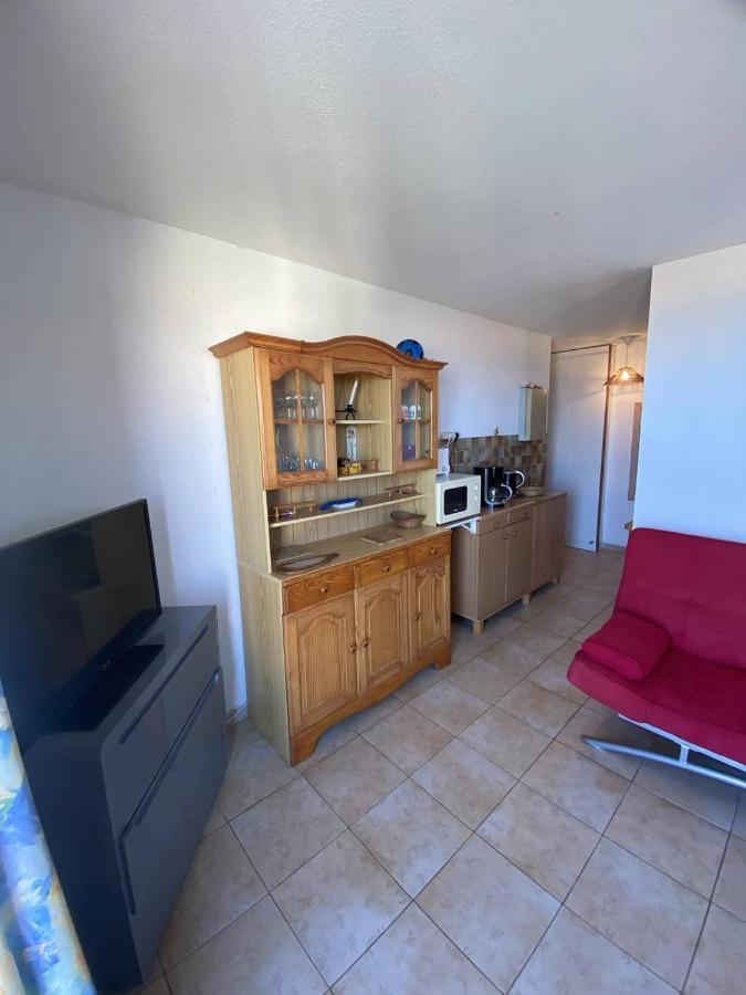 Appartement T3 Avec Terrasse Donnant Sur La Mer Sur Saint Pierre La Mer Ngoại thất bức ảnh